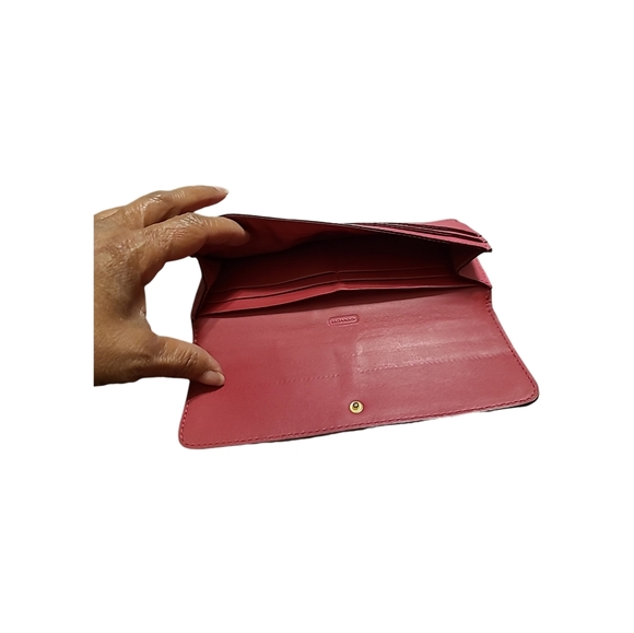 Coach Pink Saffiano Leather Pink Bifold Soft Wallet  GUC - Picture 9 of 10